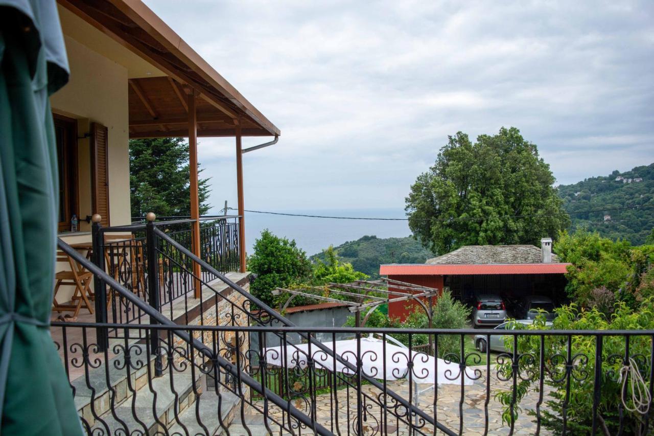 Efi'S Guest House Áyios Dhimítrios Zewnętrze zdjęcie