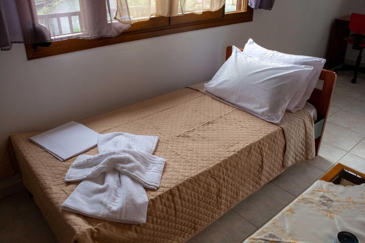 Efi'S Guest House Áyios Dhimítrios Zewnętrze zdjęcie